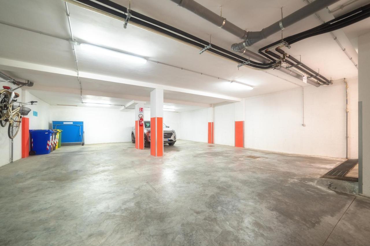 Il Cortile Delle Esperidi Apartment Лече Екстериор снимка